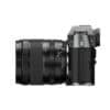 Fujifilm X-T50 Kamera mit XF16-50mm Objektiv in anthrazit grau.