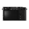 Schwarzes Fujifilm X-E5 Gehäuse mit Bedienelementen und Display.